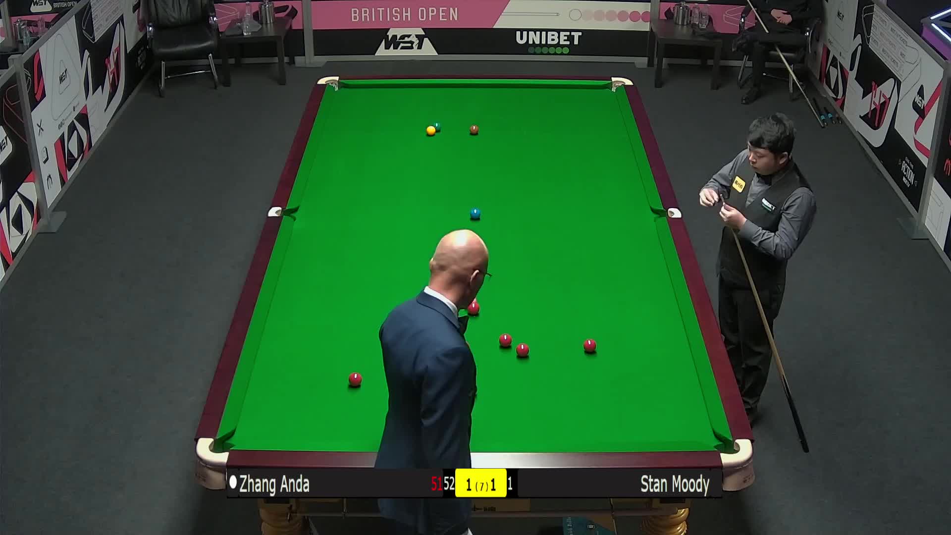 更是对篮球 更是对篮球